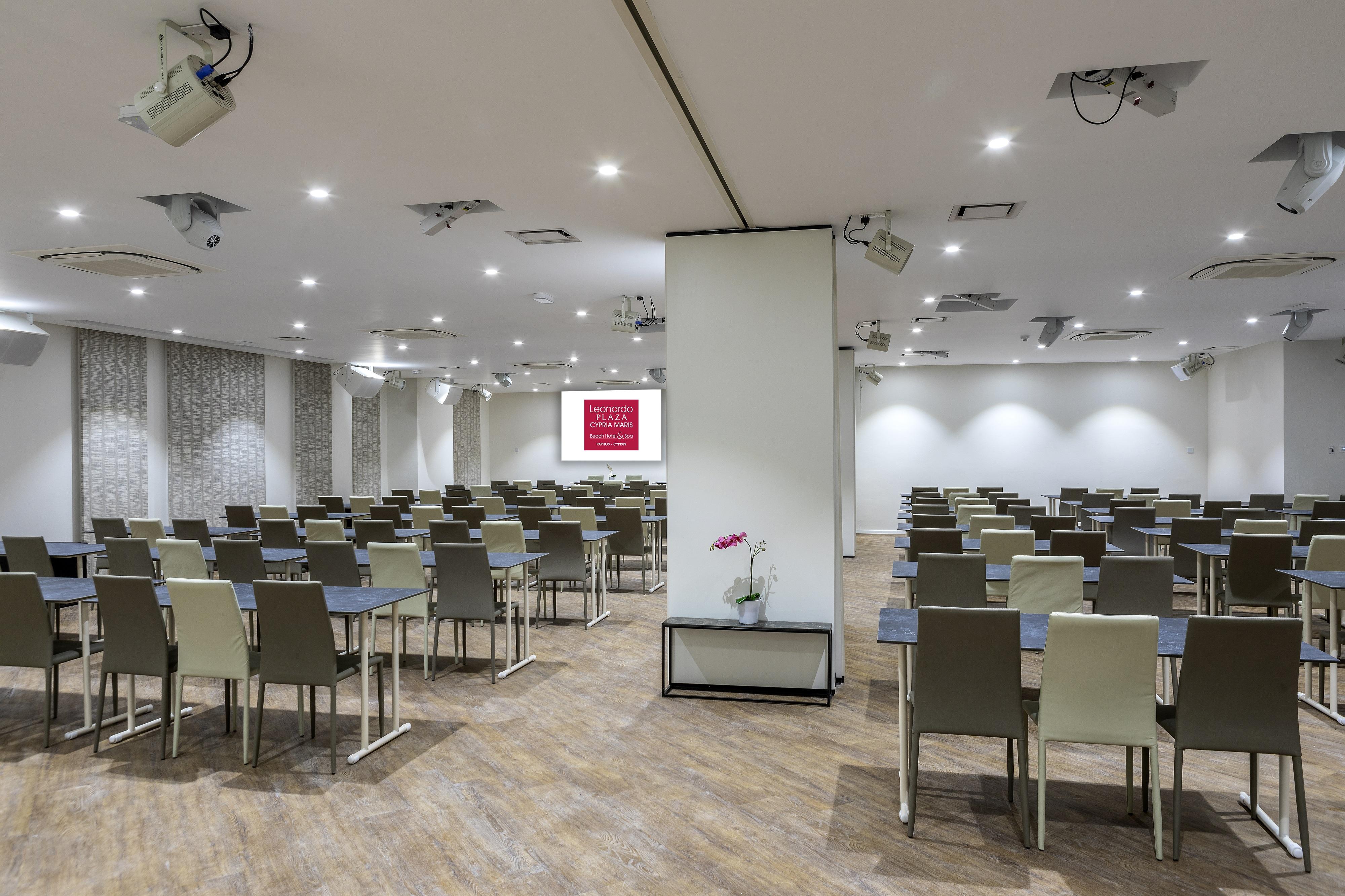 Leonardo Plaza Cypria Maris & (adults Only) Ξενοδοχείο 4*