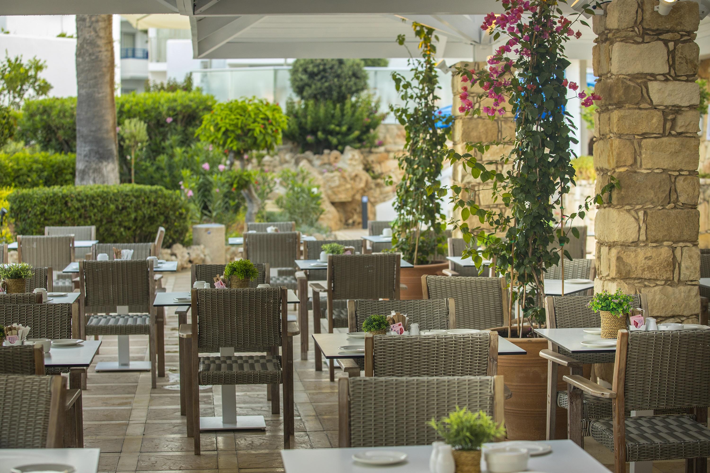 Ξενοδοχείο Leonardo Plaza Cypria Maris & (adults Only) 4*